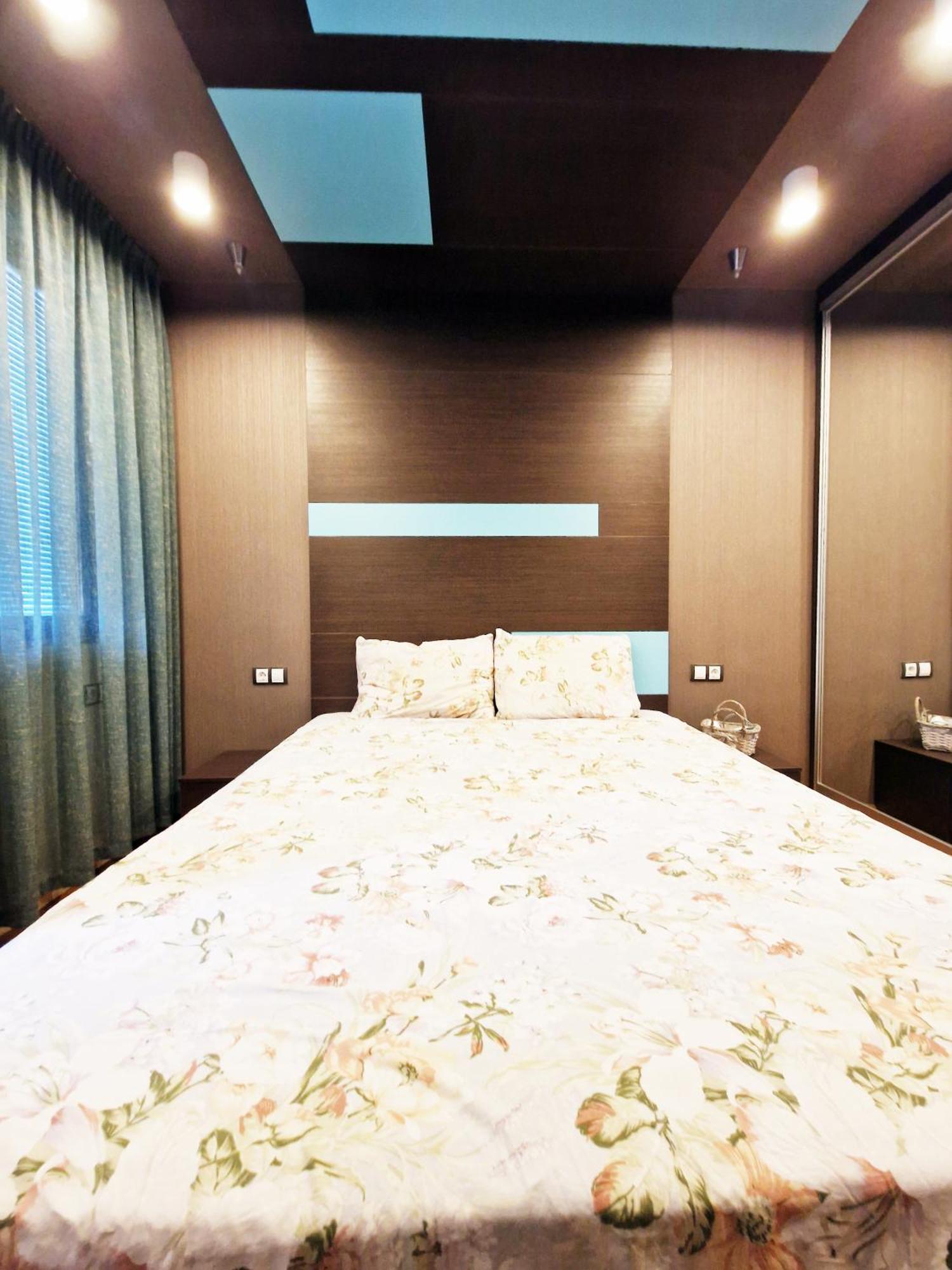 Central Apartment - Spacious Designer Property In Stara Zagora Luaran gambar