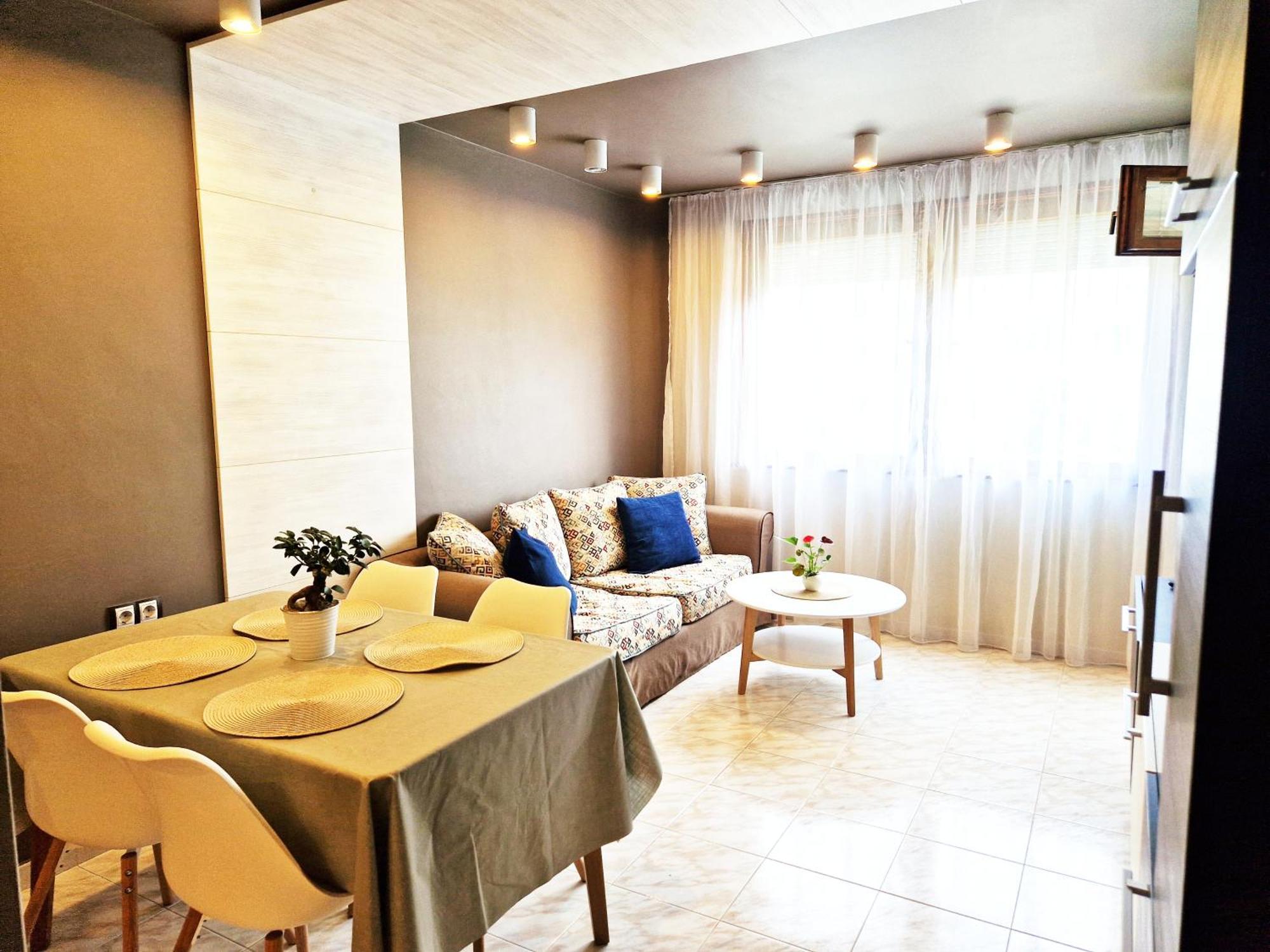 Central Apartment - Spacious Designer Property In Stara Zagora Luaran gambar